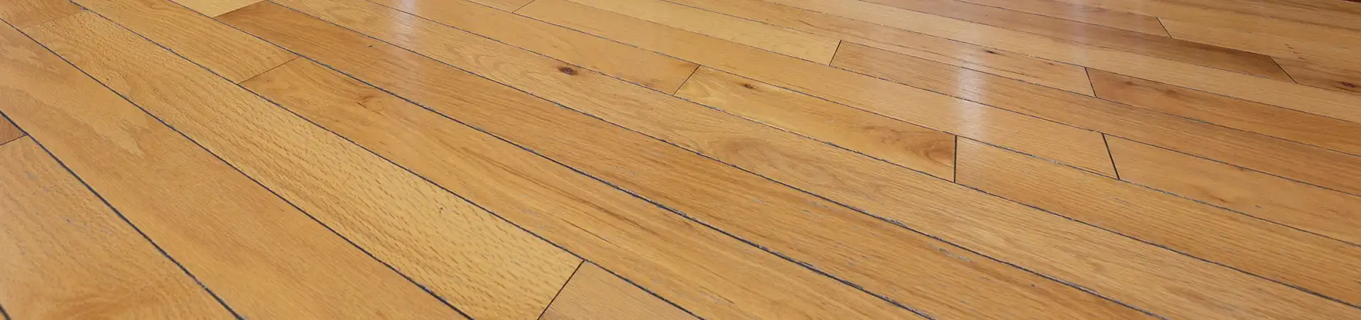 Photo of worn out wood floor